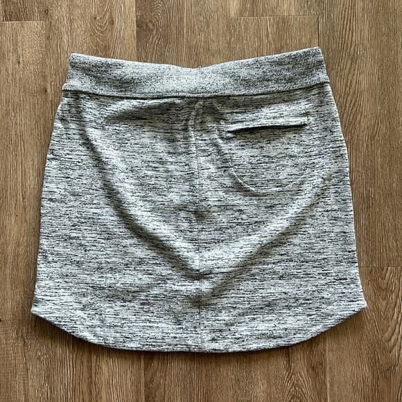 Athleta Downplay Skirt Grey Size Medium Tall - Picture 4 of 4